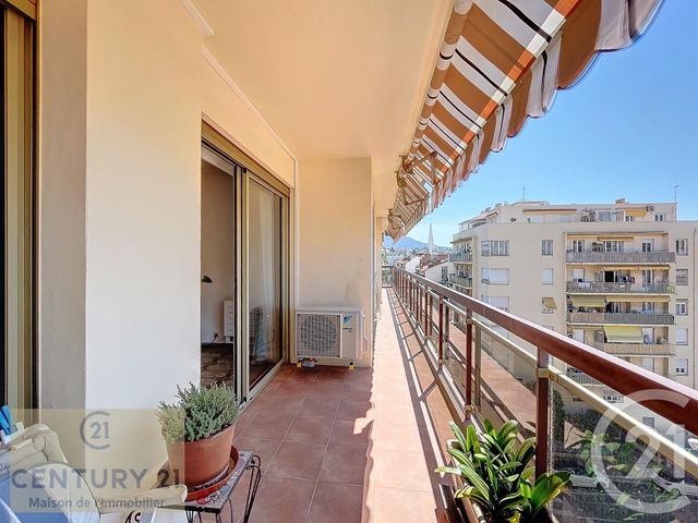 Appartement F4 à vendre - 4 pièces - 100.04 m2 - NICE - 06 - PROVENCE-ALPES-COTE-D-AZUR - Century 21 Maison De L'Immobilier