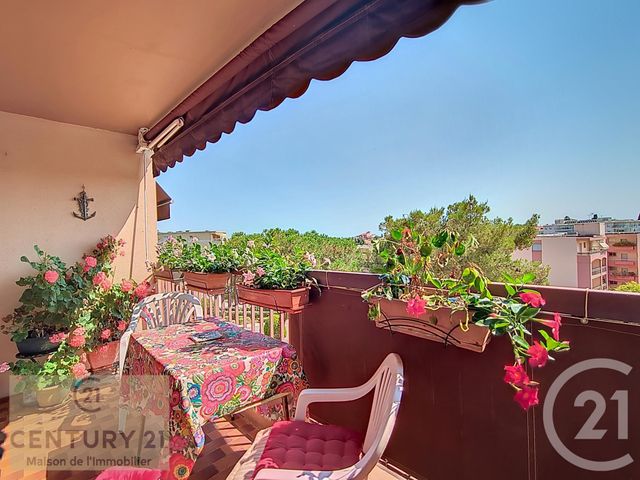 Appartement T3 à vendre - 3 pièces - 64.06 m2 - CAGNES SUR MER - 06 - PROVENCE-ALPES-COTE-D-AZUR - Century 21 Maison De L'Immobilier